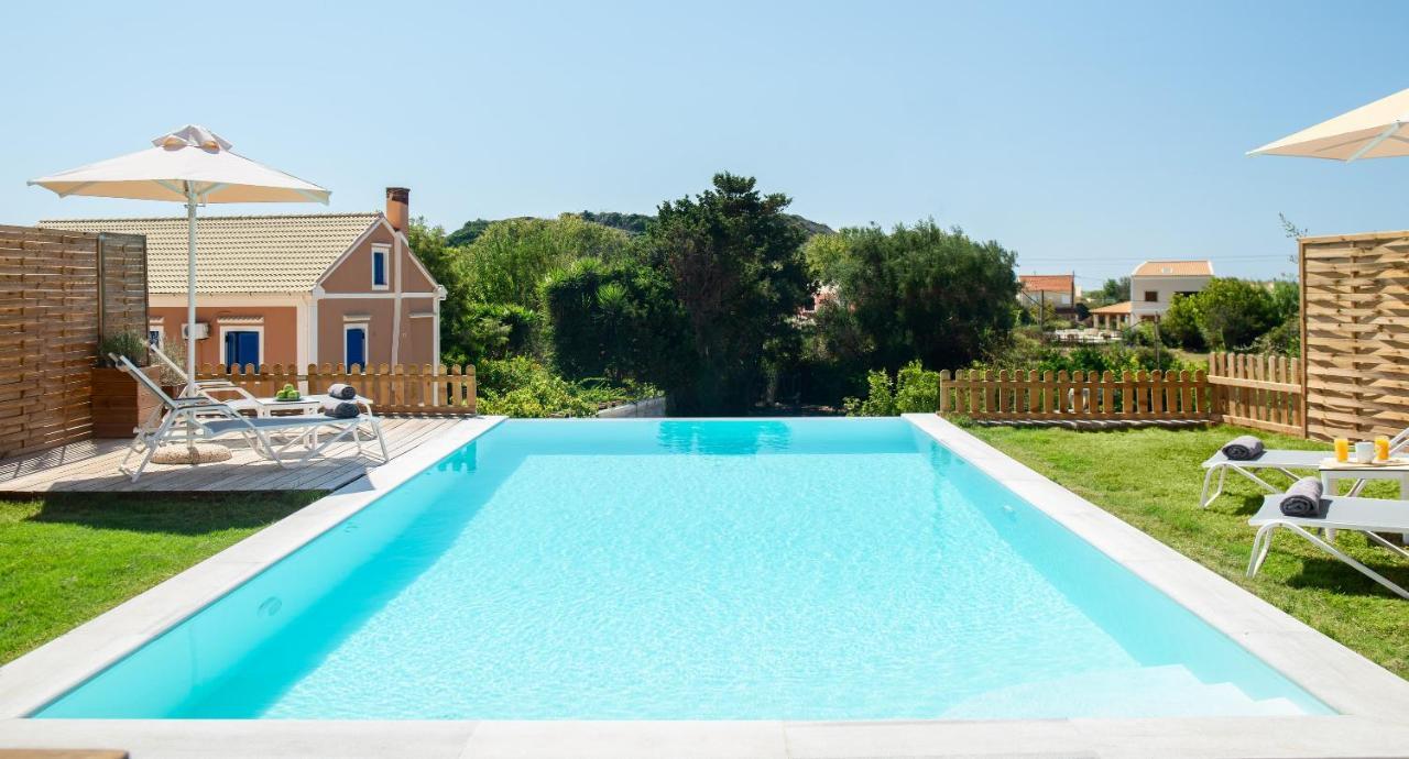 Reiki Villas Erikousa Ereikoussa Extérieur photo