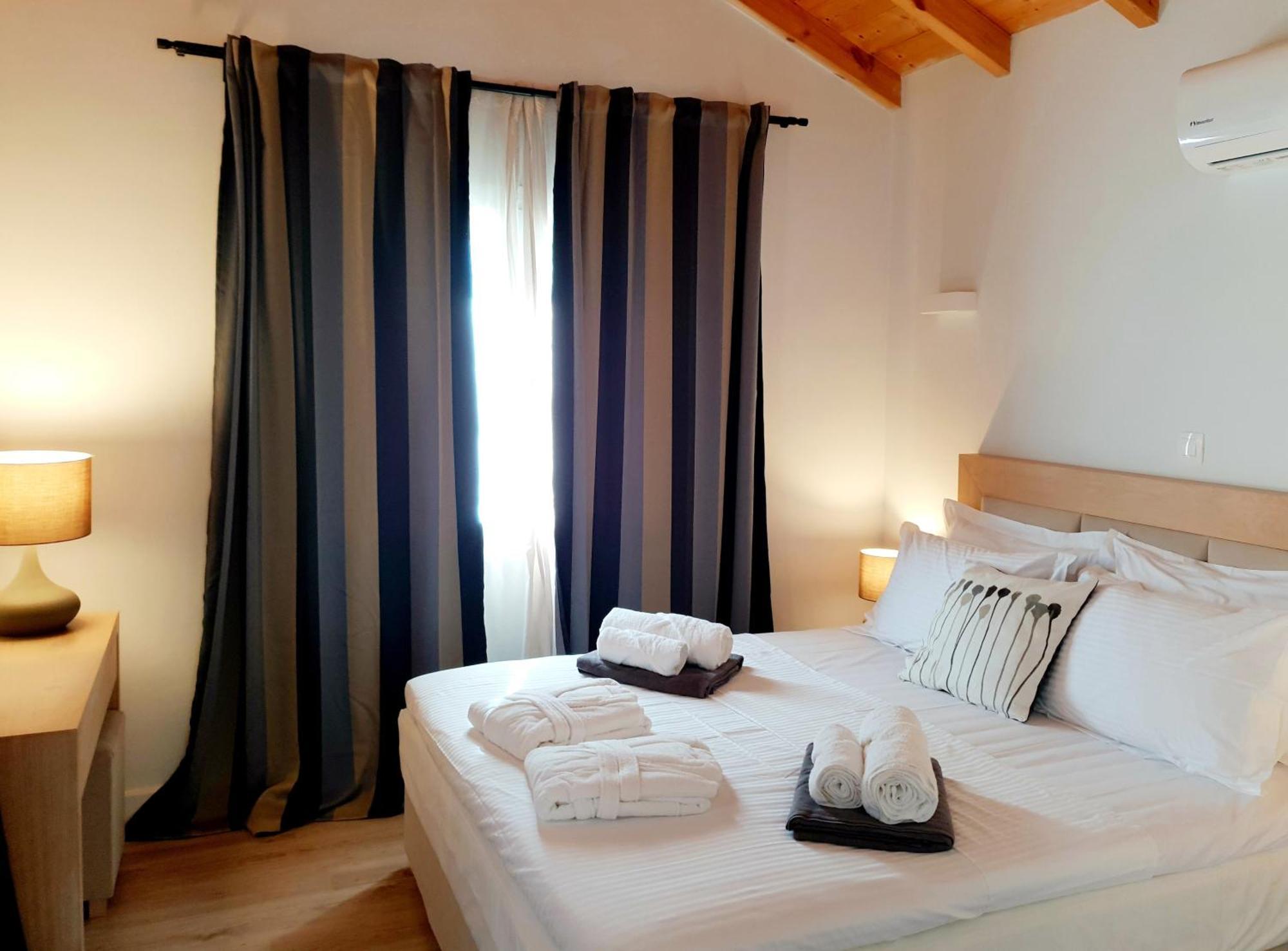 Reiki Villas Erikousa Ereikoussa Extérieur photo